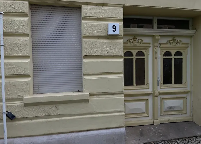 Neu Saniertes In * Magdebourg